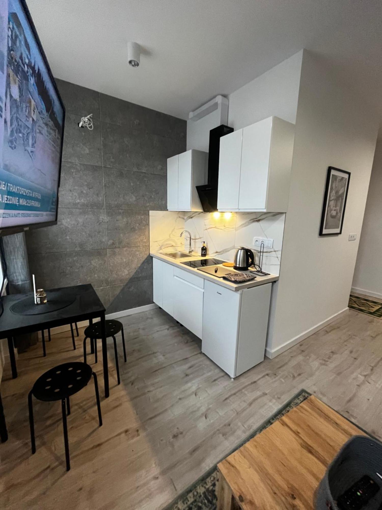 Apartamenty Dbrw Jezyce ポズナン エクステリア 写真