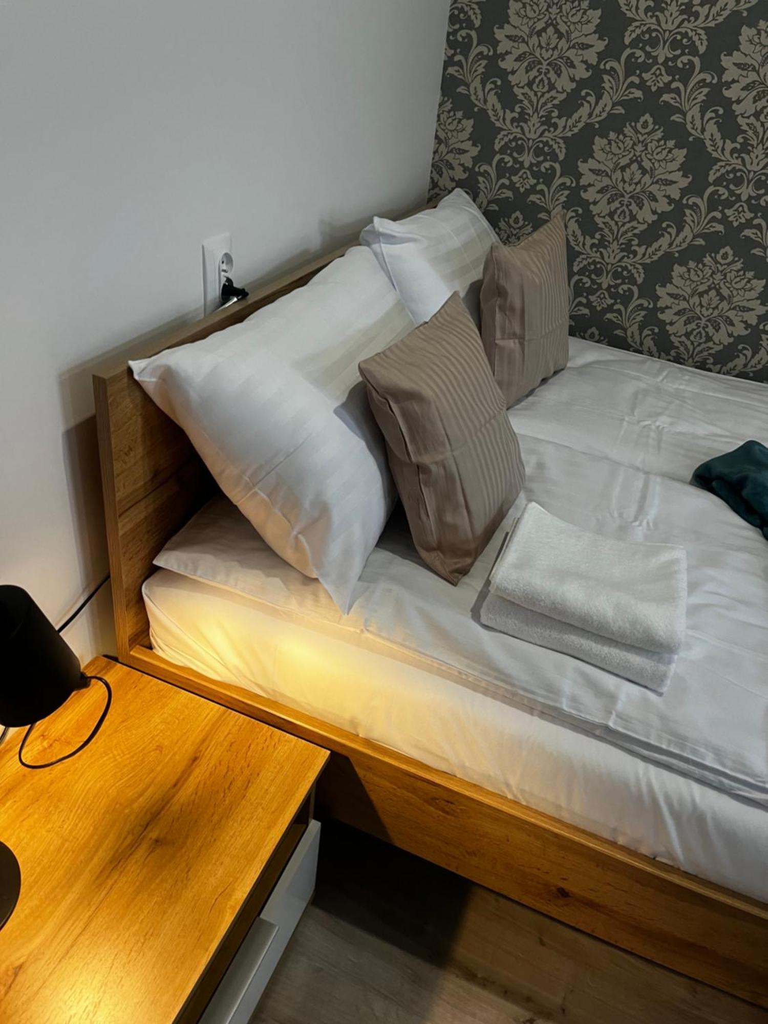 Apartamenty Dbrw Jezyce ポズナン エクステリア 写真